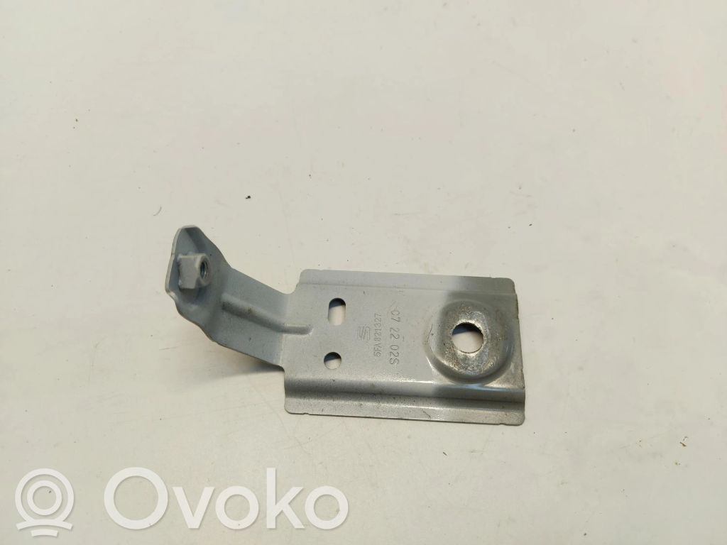 Seat Leon IV Fender mounting bracket 