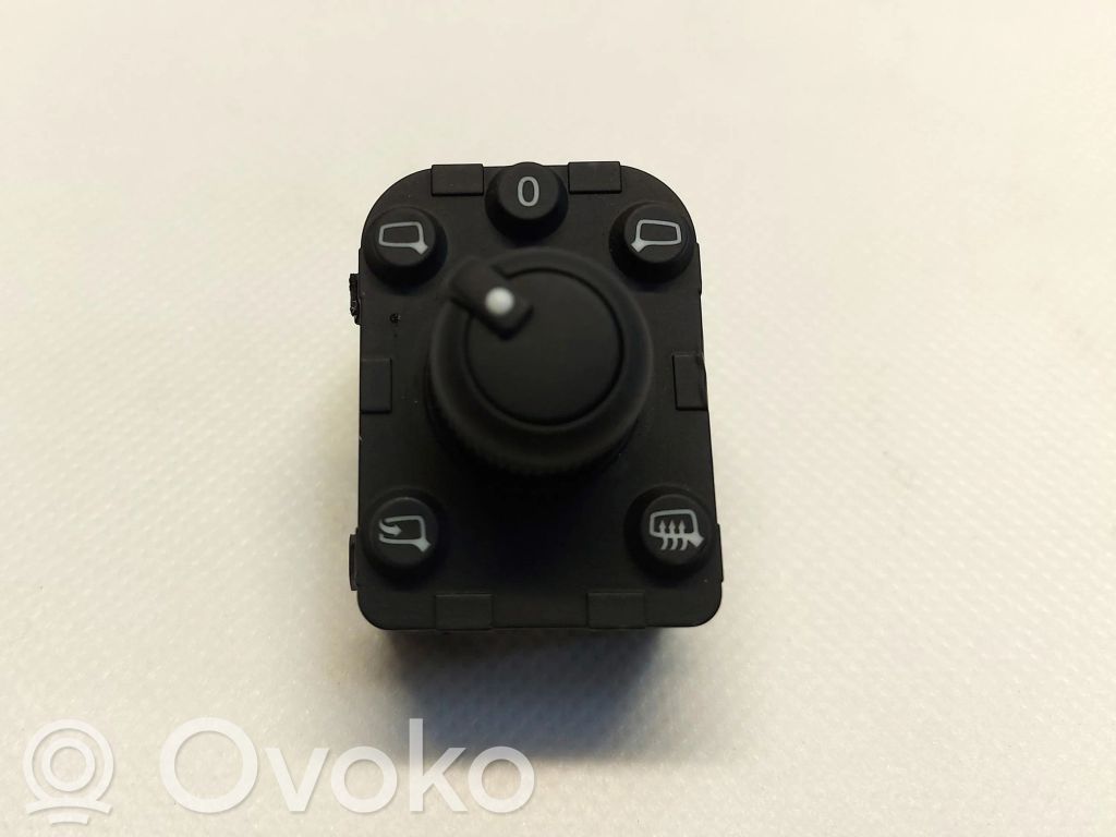Audi A3 8Y Interruptor del espejo lateral 