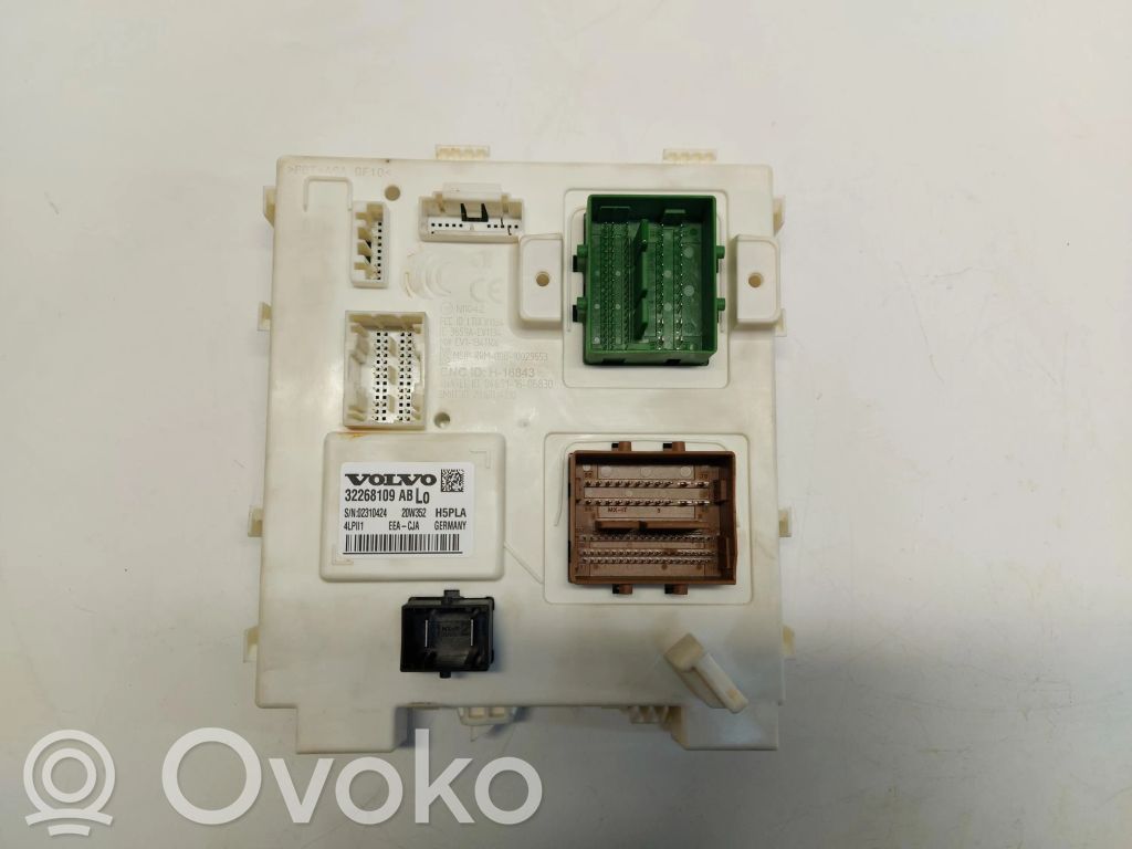 Volvo XC40 Moduł / Sterownik komfortu 