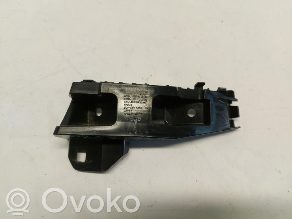 Tesla Model 3 Headlight/headlamp mounting bracket 