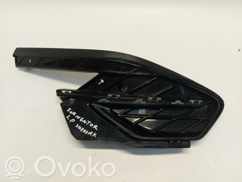 Cupra Formentor Front bumper lower grill 