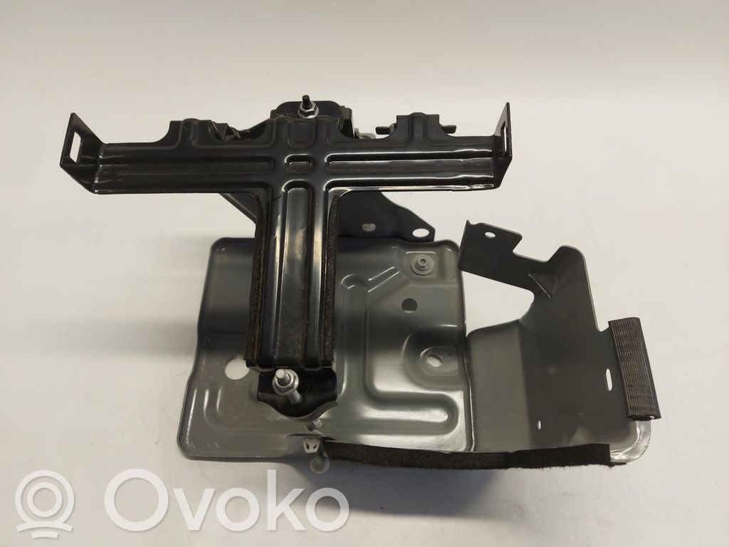 Renault Scenic E-Tech V Battery bracket 