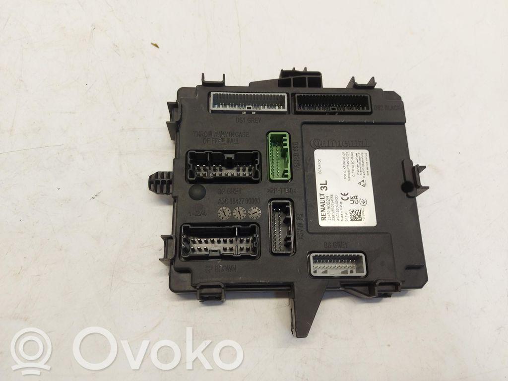 Renault Scenic E-Tech V Komforta modulis 
