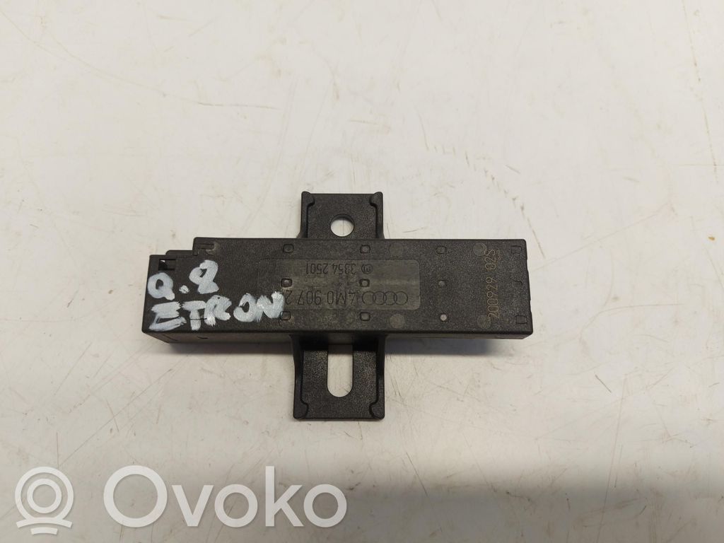 Audi e-tron Antena systemu bezkluczykowego 