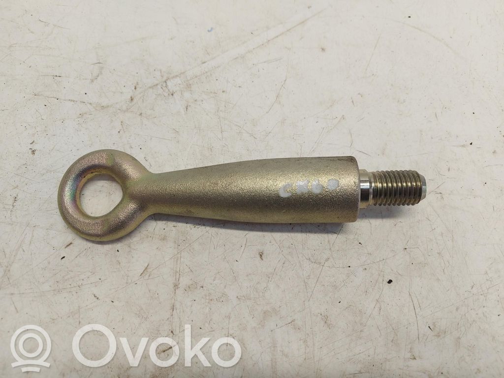 Mazda CX-60 Anillo de remolque 