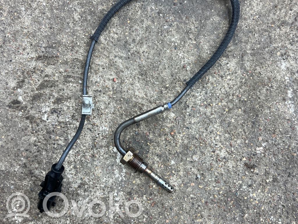Opel Astra J Exhaust gas temperature sensor 