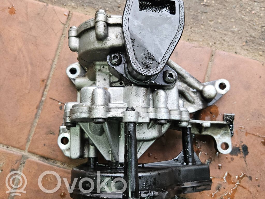 Opel Astra K Öljypumppu 