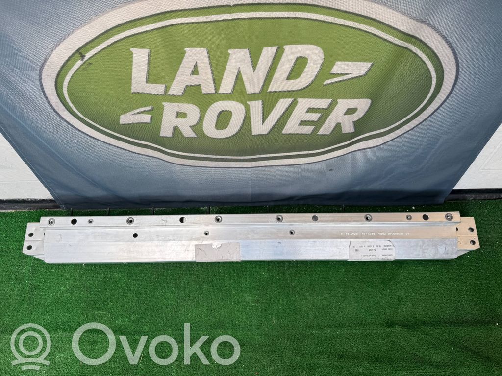 Land Rover Discovery Sport Radiator mount bracket 
