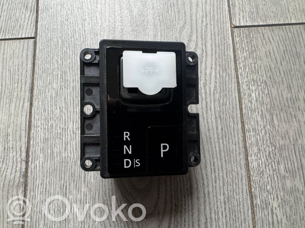 Selector de cambios   M8A214C559,M8E214C561AA,M8E214E344AB