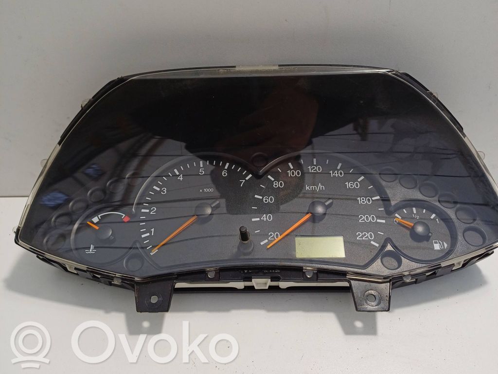 Ford Focus Speedometer (instrument cluster) 