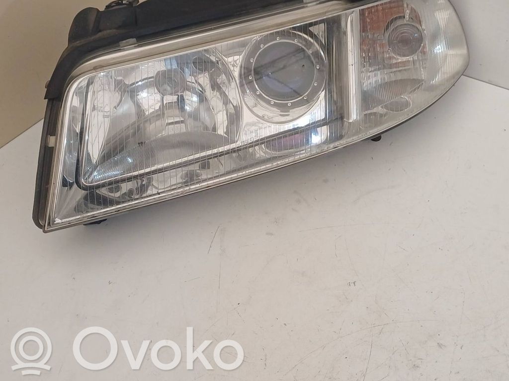 Audi A4 S4 B5 8D Scheinwerfer 