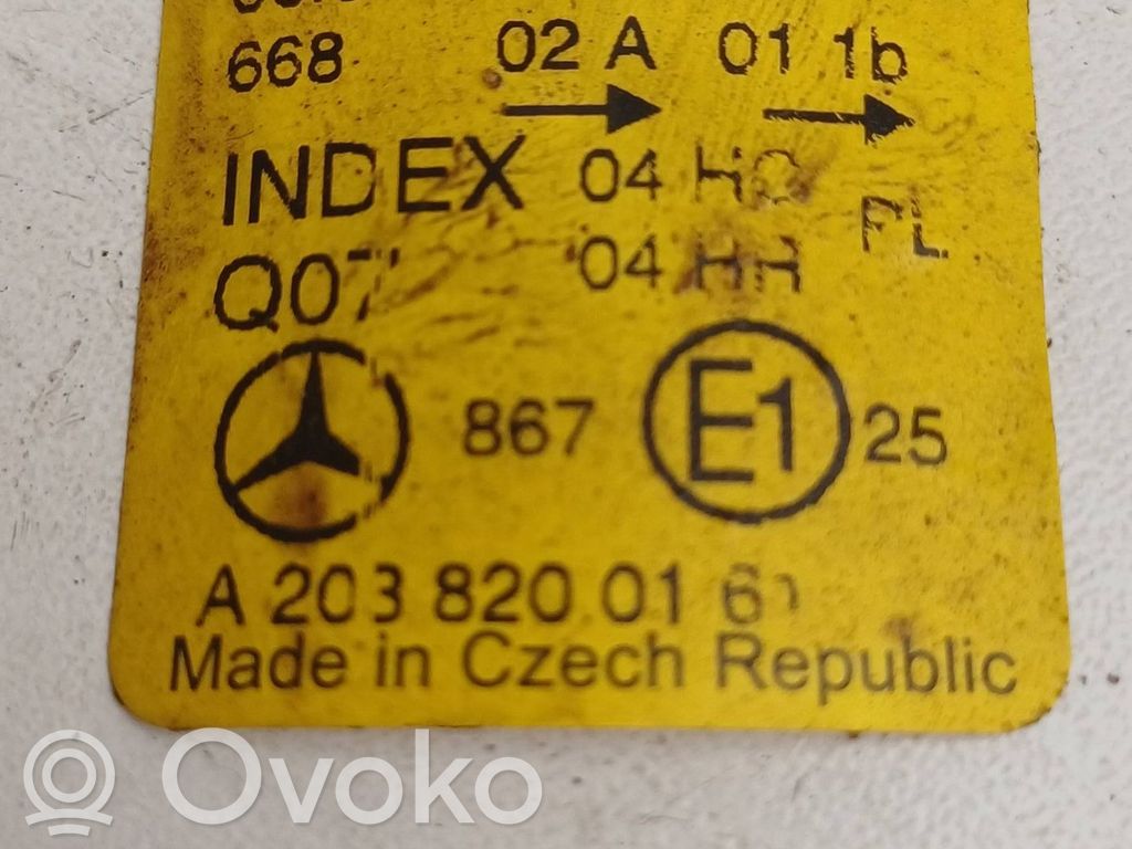 Mercedes-Benz C W203 Lampa tylna 