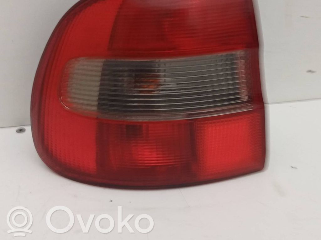 Volvo S40, V40 Lampa tylna 