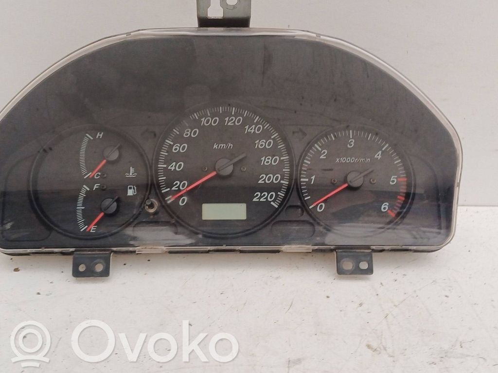 Mazda Premacy Speedometer (instrument cluster) 