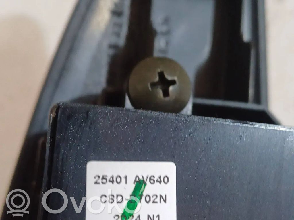 Nissan Primera Electric window control switch 