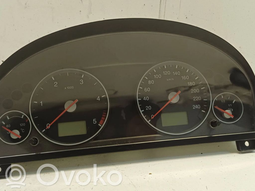 Licznik / Prędkościomierz   3S7T10849,366098,375471
