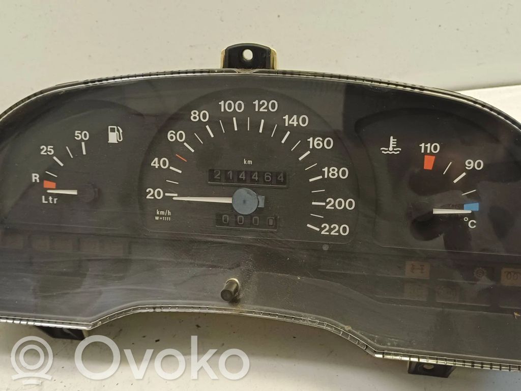 Opel Astra F Spidometrs (instrumentu panelī) 