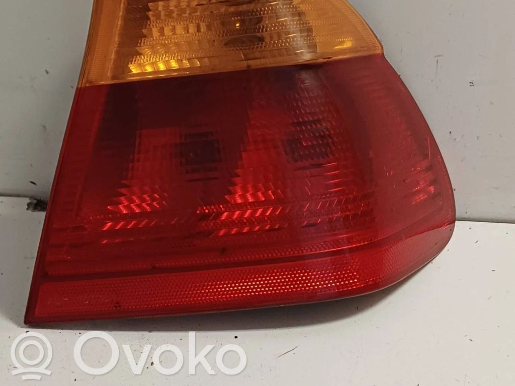 BMW 3 E46 Galinis žibintas kėbule 