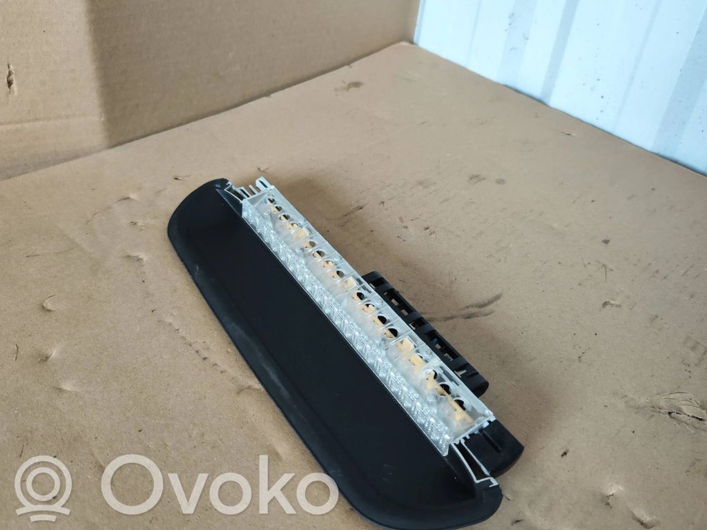 BMW 3 E46 Third/center stoplight 