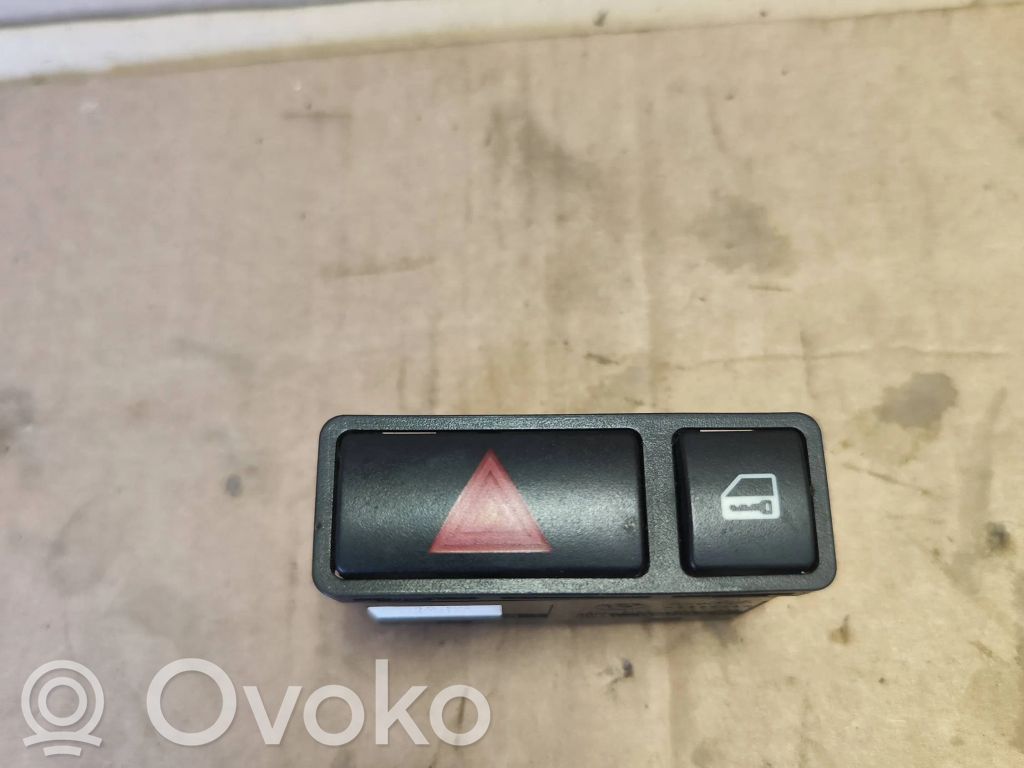 Hazard light switch   61318368920,ABS1PC