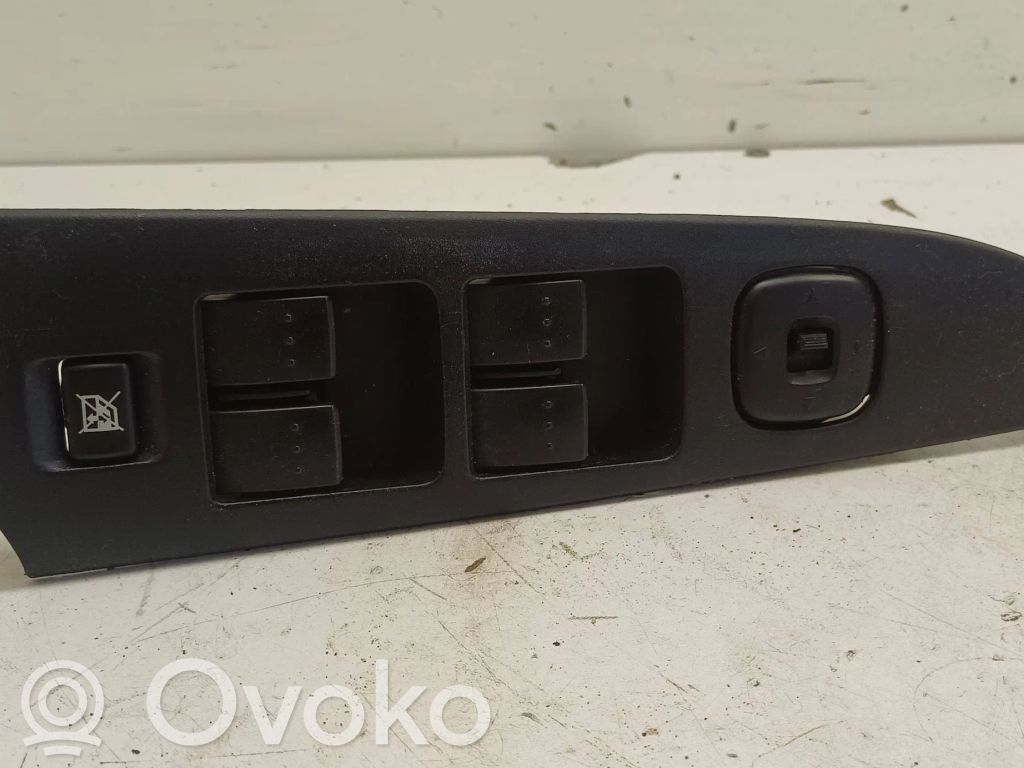 Mazda 3 I Electric window control switch 