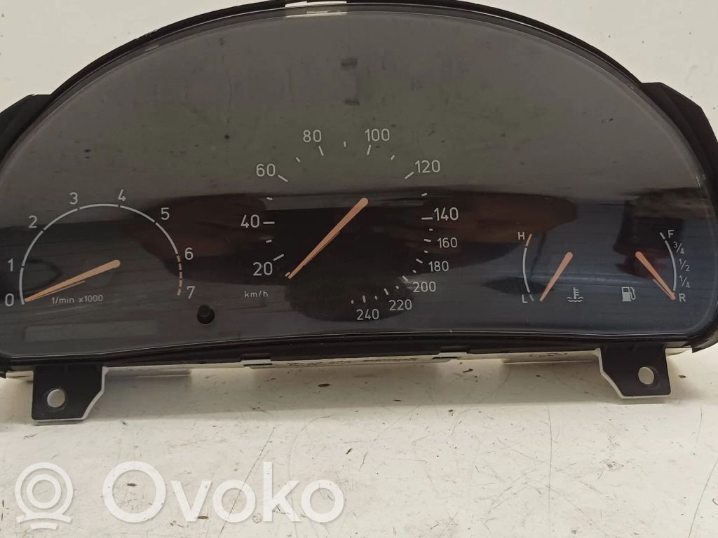 Saab 9-5 Speedometer (instrument cluster) 