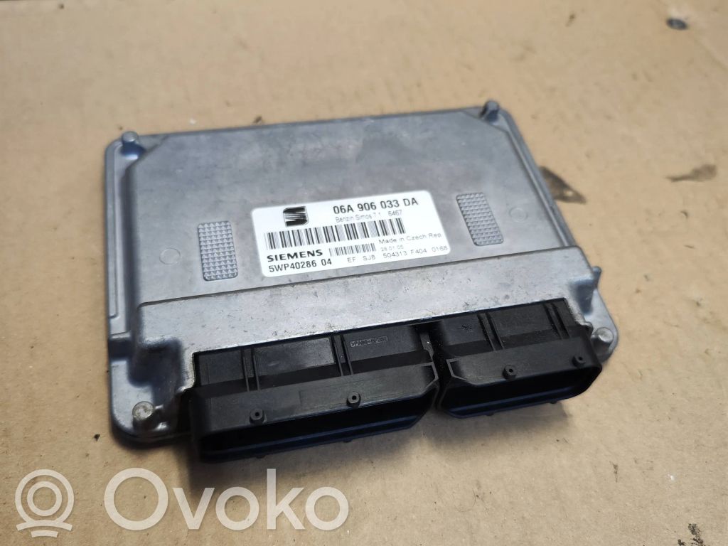 Engine control unit/module   06A906033DA,5WP4028604