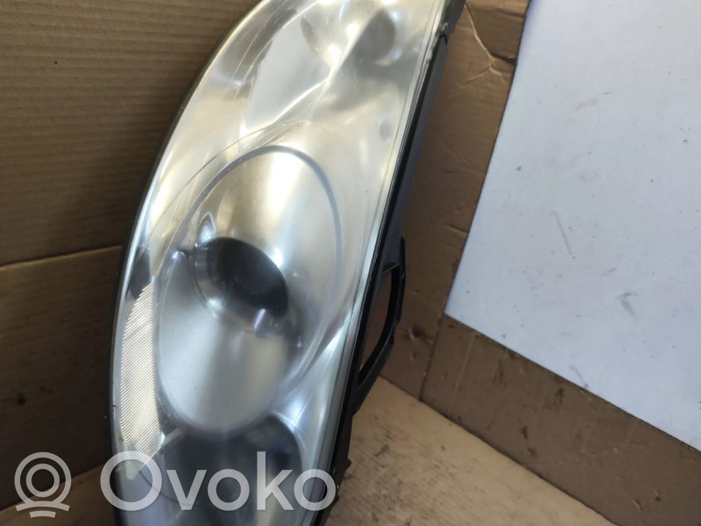 Peugeot 407 Phare frontale 
