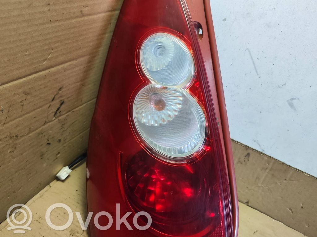 Mazda 5 Takavalot 