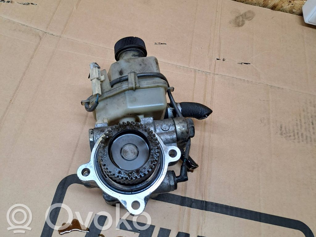 Mazda 6 Power steering pump 