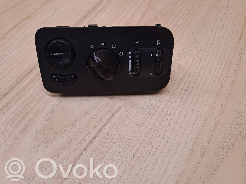 Chrysler Voyager Light switch 