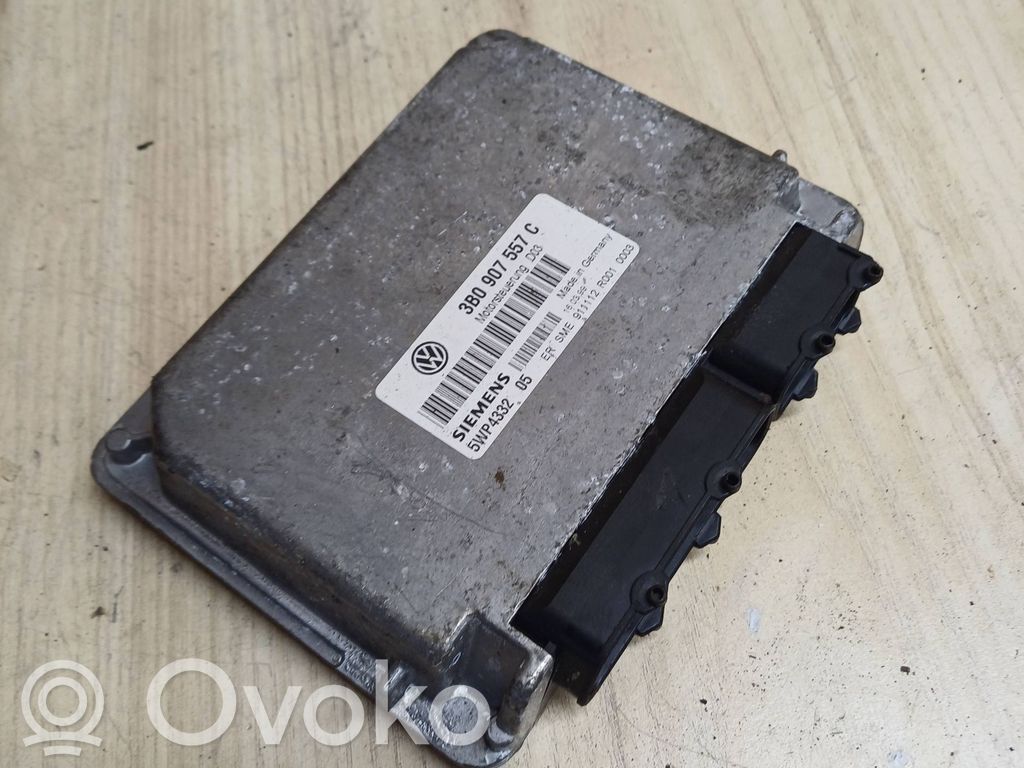 Audi A4 S4 B5 8D Engine control unit/module 