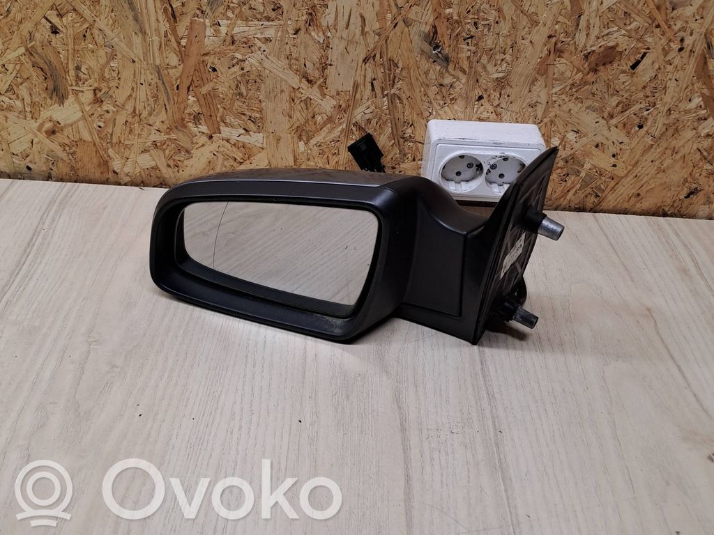 Opel Zafira B Elektryczne lusterko boczne drzwi przednich 