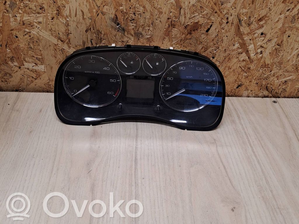 Peugeot 307 Speedometer (instrument cluster) 