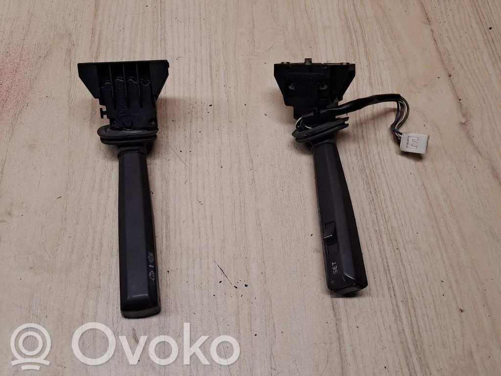 Volvo S70  V70  V70 XC Wiper turn signal indicator stalk/switch 