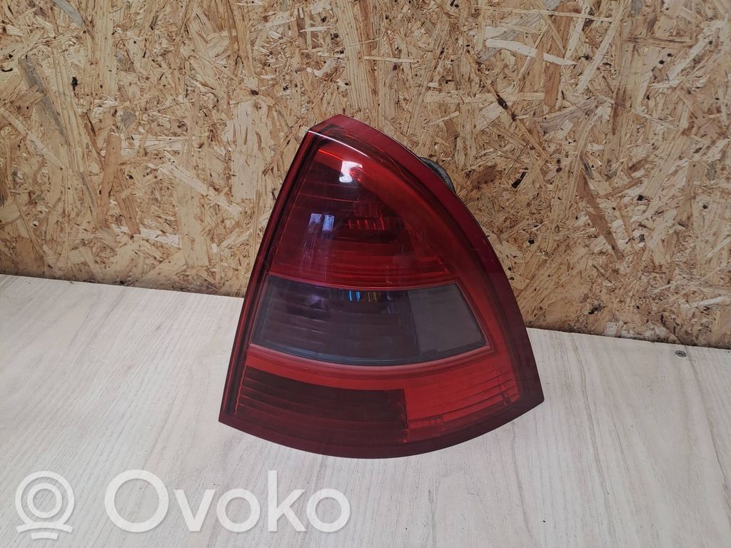 Citroen C5 Aizmugurējais lukturis virsbūvē 