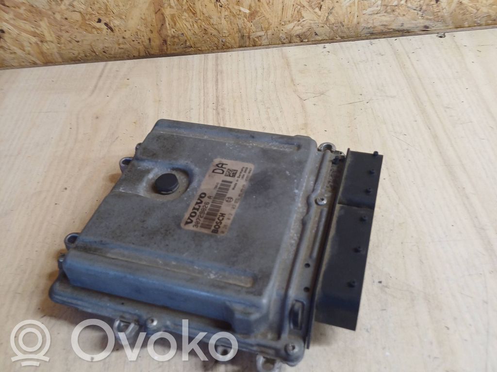 Engine control unit/module   30729826A,0281012103,1039S10667