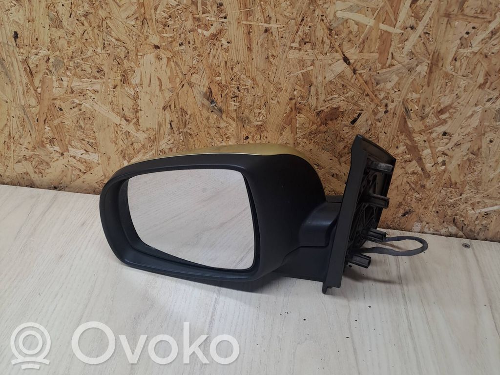 Nissan Note (E11) Etuoven sähköinen sivupeili 