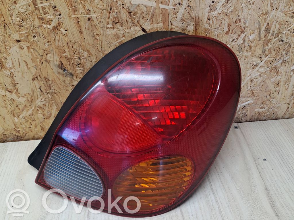 Toyota Corolla E110 Luz trasera/de freno 