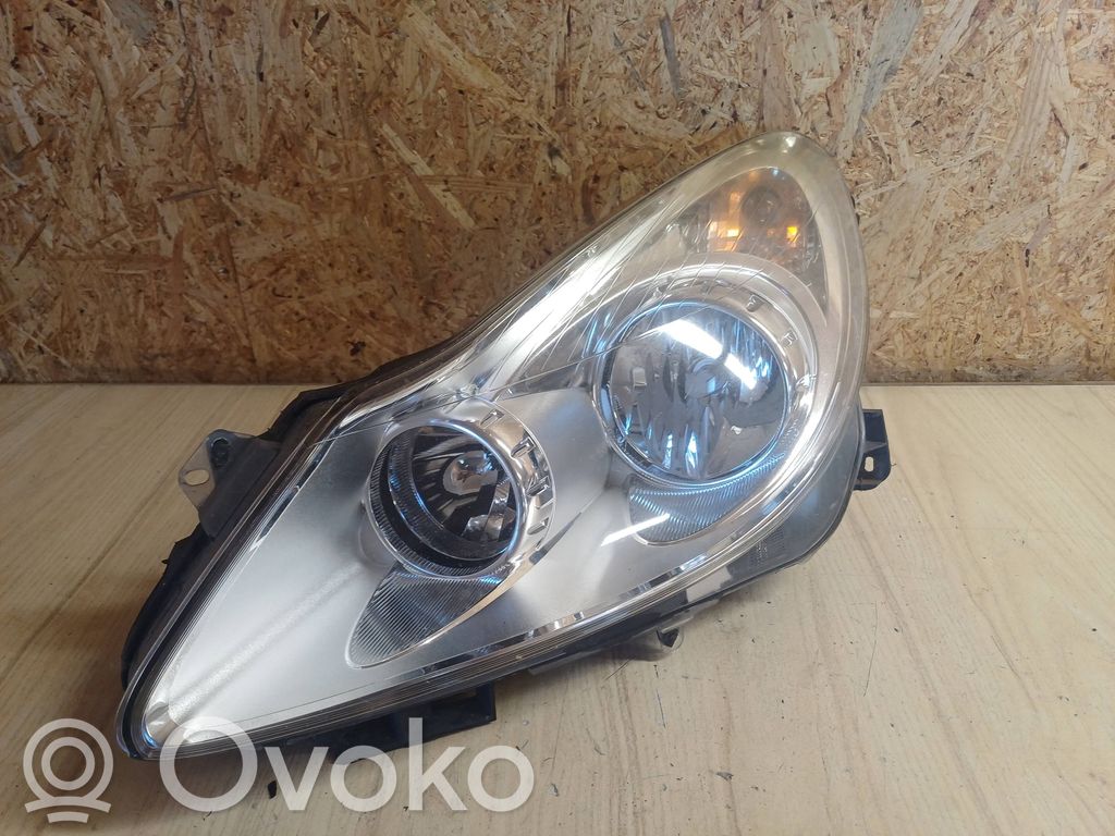 Opel Corsa D Scheinwerfer 
