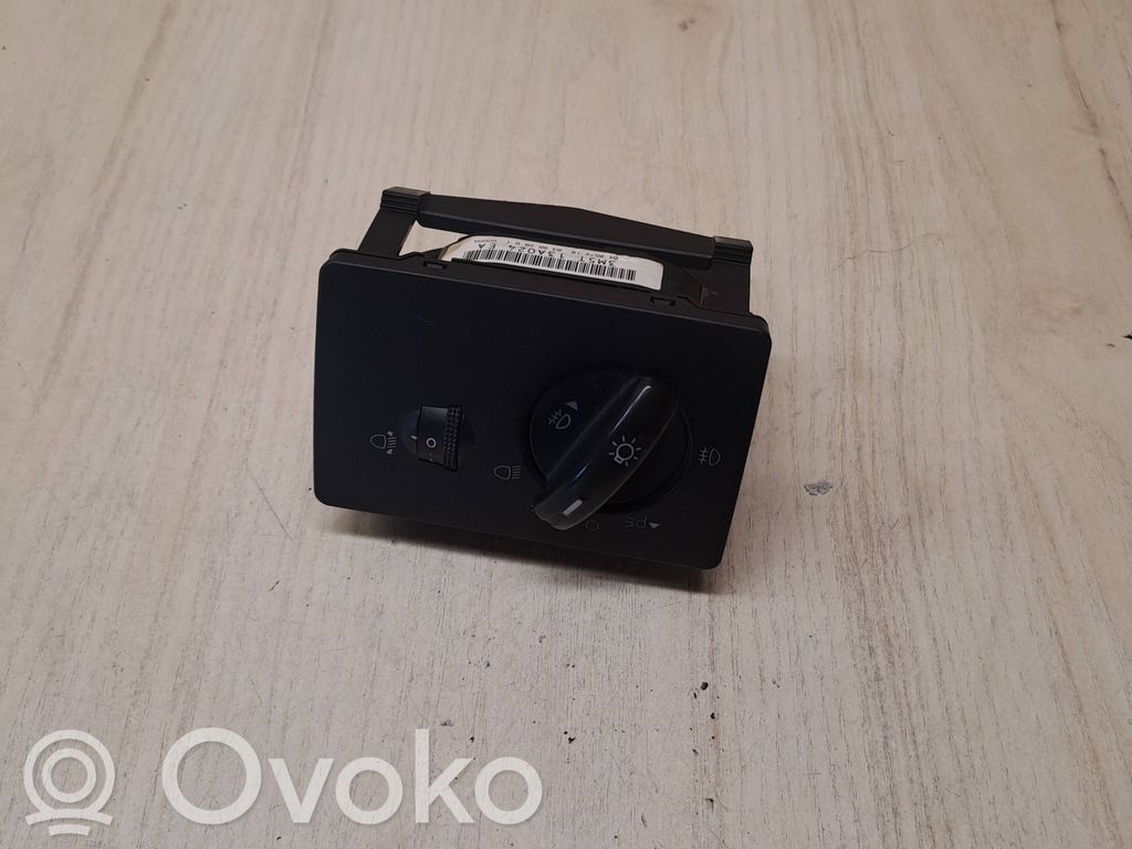 Ford Focus C-MAX Light switch 