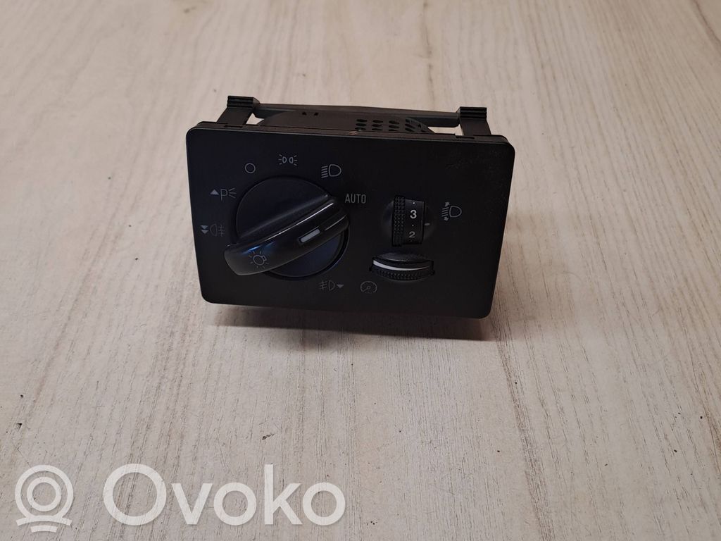 Ford Focus C-MAX Light switch 