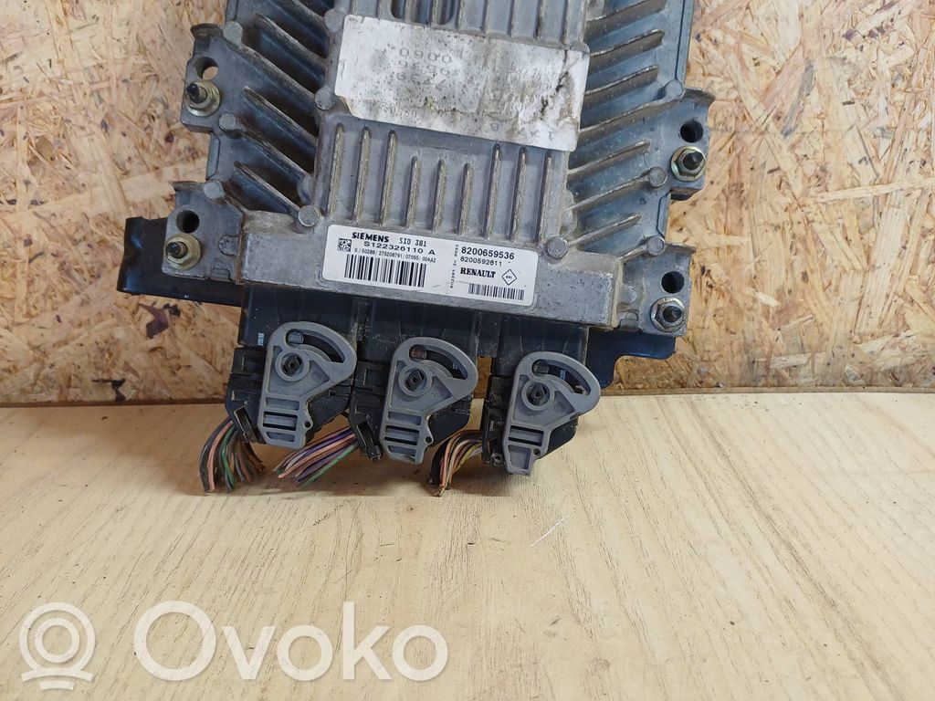 Renault Megane II Engine control unit/module 