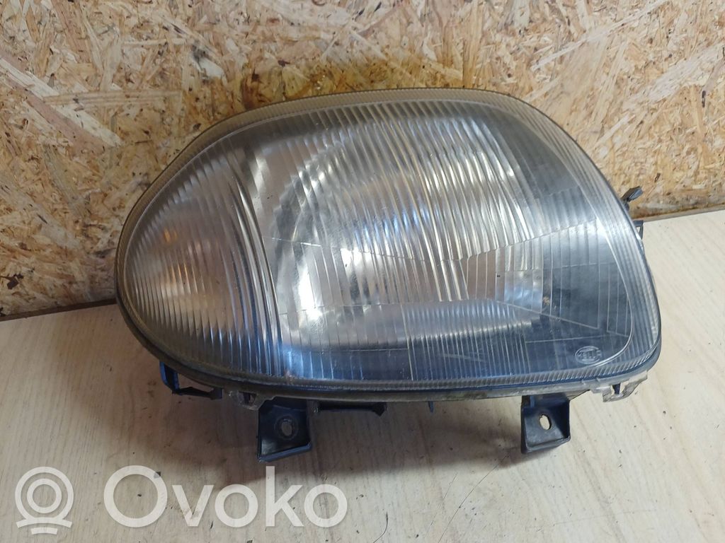 Renault Clio II Scheinwerfer 
