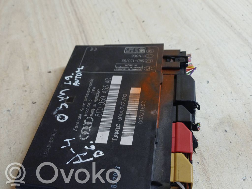 Audi A4 S4 B6 8E 8H Module confort 