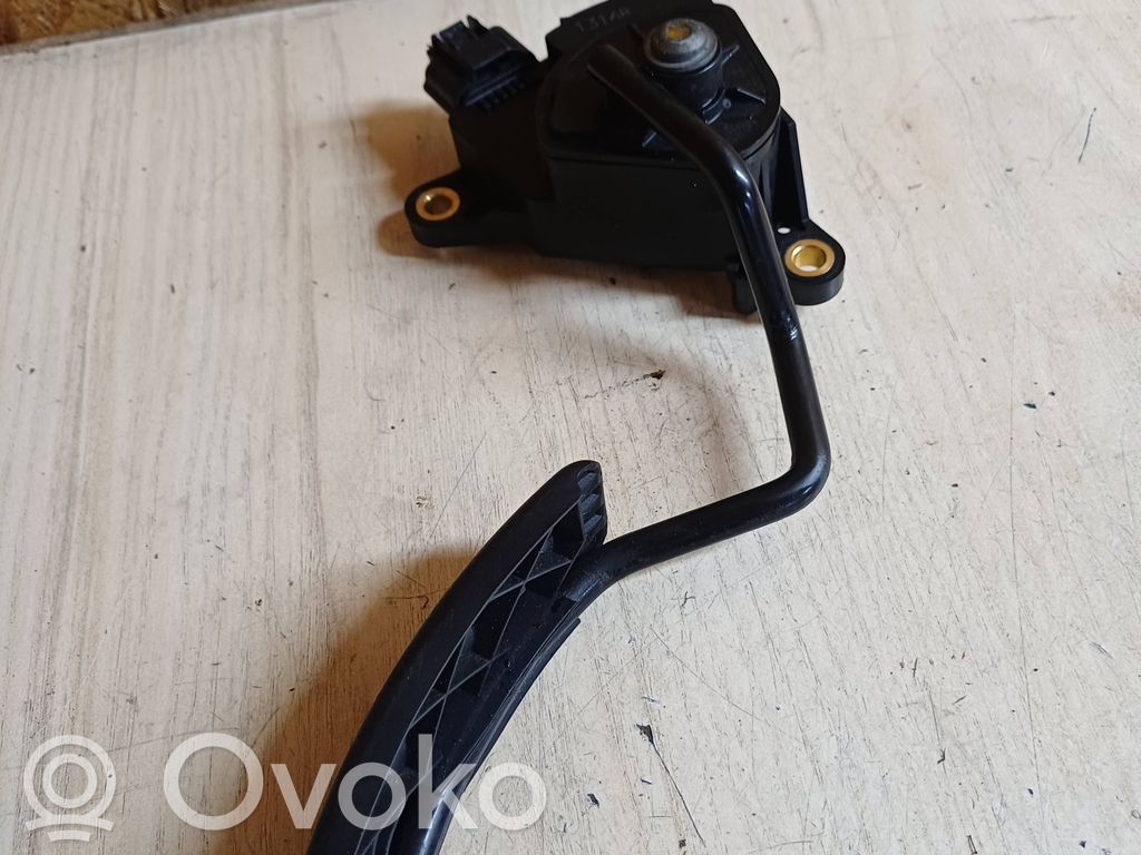Renault Clio III Accelerator throttle pedal 