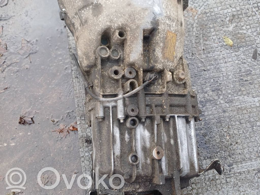 BMW 3 E46 Mechaninė 5 pavarų dėžė 