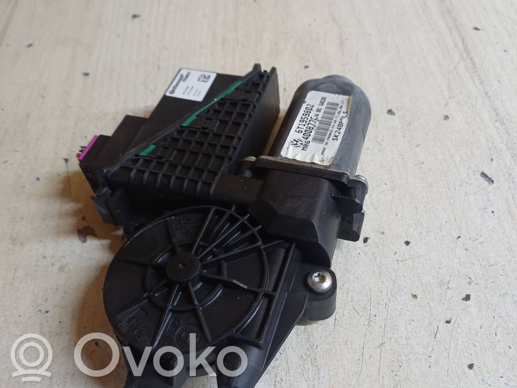 Skoda Fabia Mk1 (6Y) Alzacristalli della portiera anteriore con motorino 