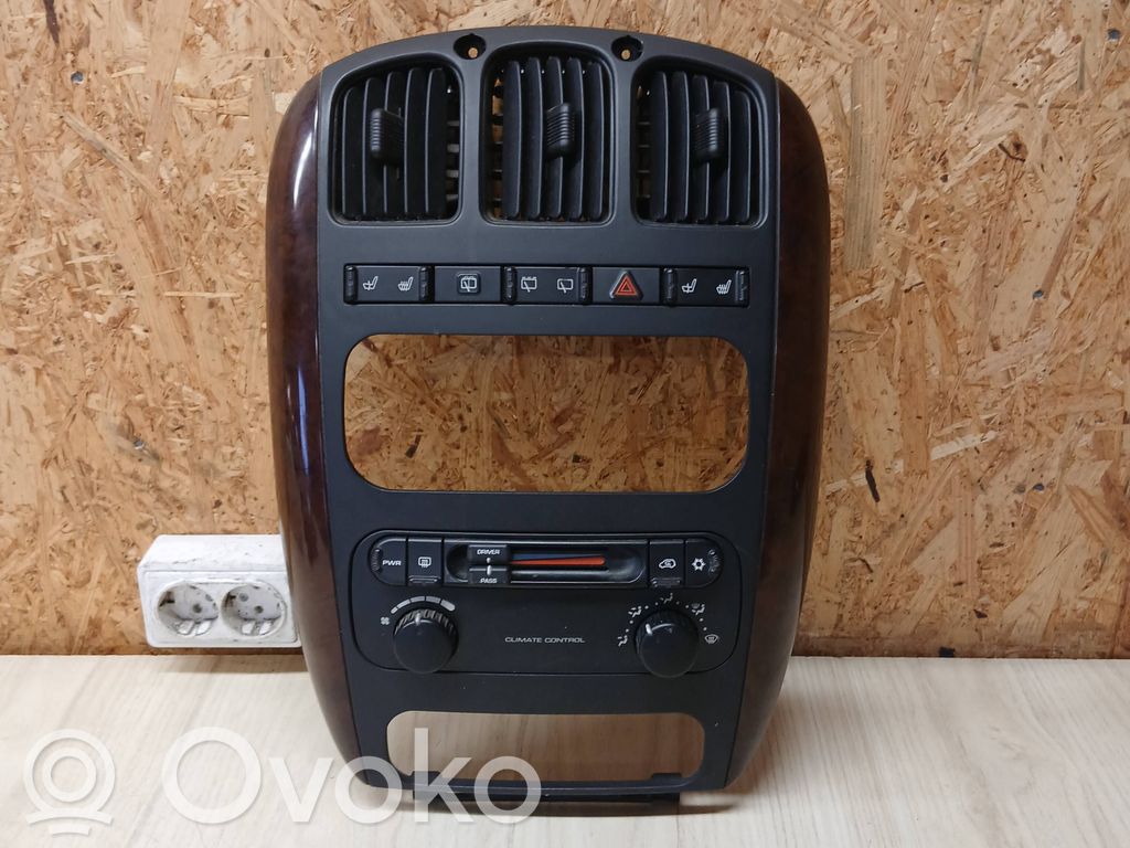 Chrysler Voyager Climate control unit 