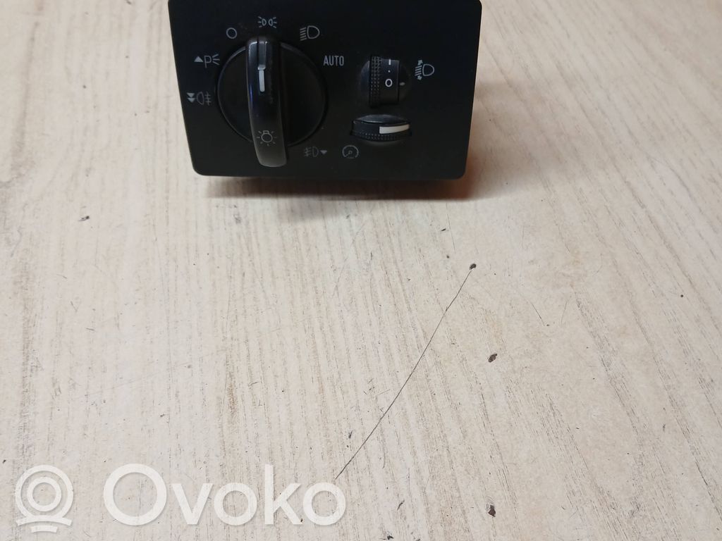 Ford Focus C-MAX Light switch 